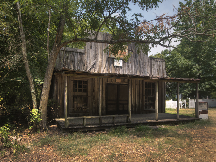 the store at Tarry